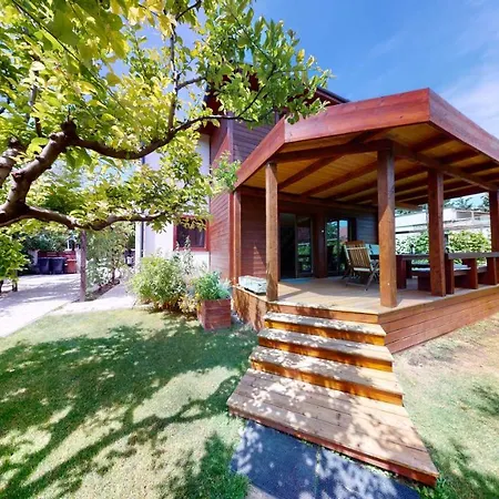 Σπίτι διακοπών Botond Haz *