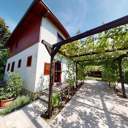 Σπίτι διακοπών Botond Haz Balatonfüred