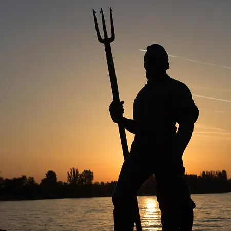 Botond Haz Tatil Evi *