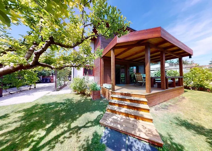 Semesterbostad Botond Haz *